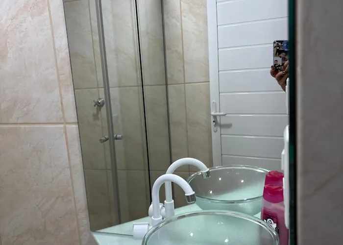 Apartamento 2 ótima Localização Porto Alegre